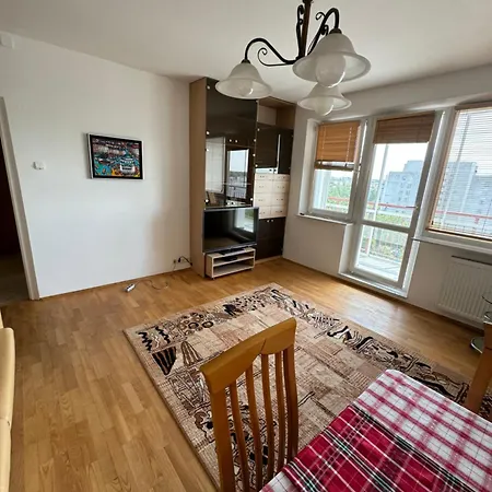 Apartamento Wygodny Apartament Dla Rodziny 3-5 Osobowej Varsóvia