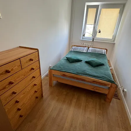 Wygodny Apartament Dla Rodziny 3-5 Osobowej *